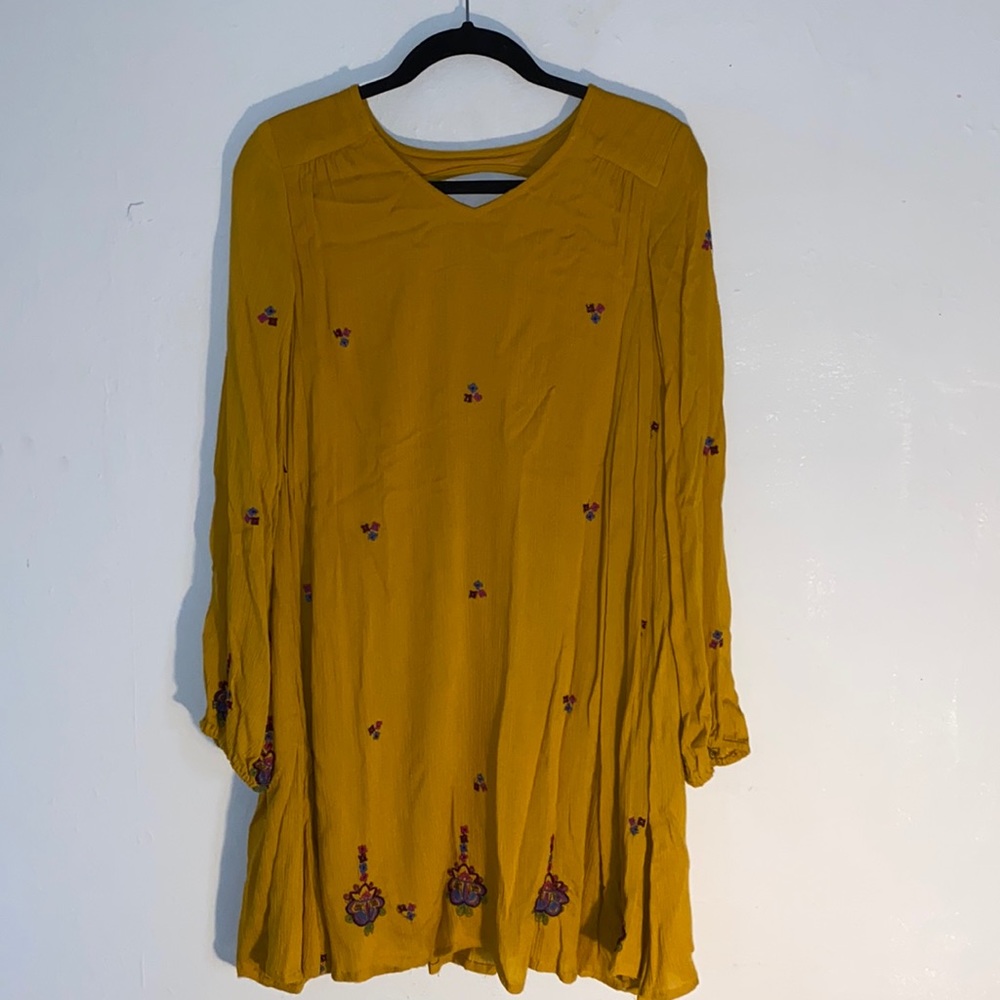 Mustard yellow long sleeve dress